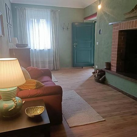 Casa Relax Immersa Nel Verde Della Natura Casalborgone Luaran gambar