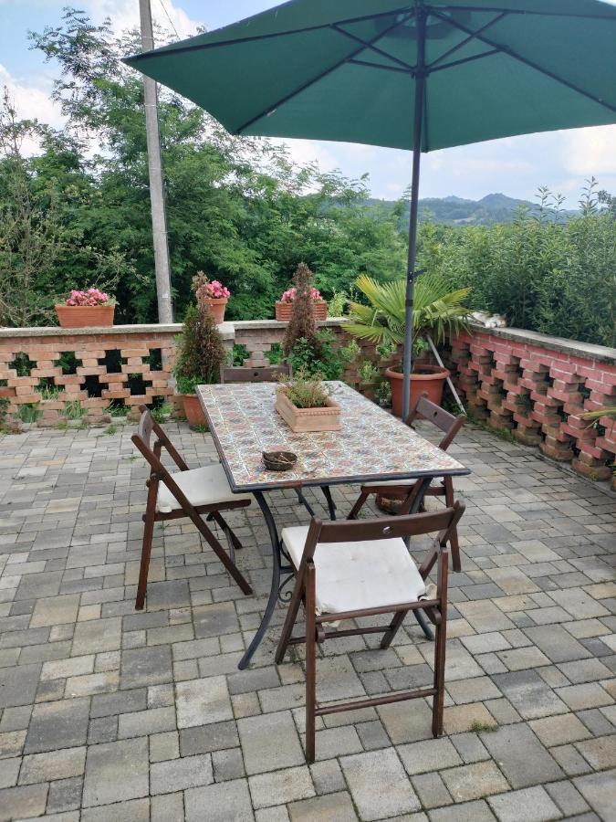 Casa Relax Immersa Nel Verde Della Natura Casalborgone Luaran gambar