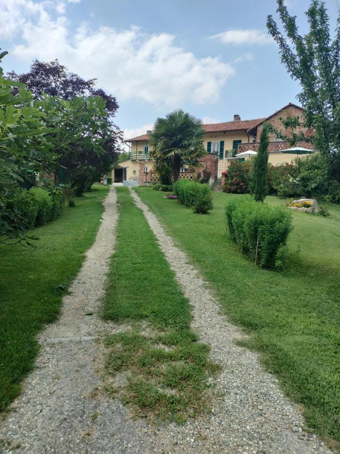 Casa Relax Immersa Nel Verde Della Natura Casalborgone Luaran gambar