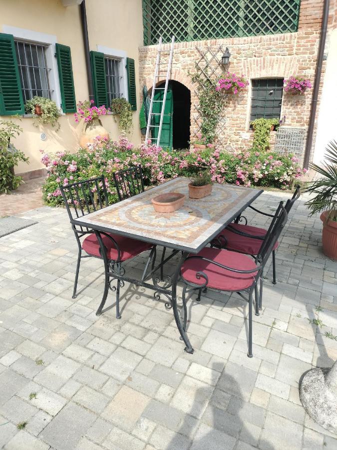 Casa Relax Immersa Nel Verde Della Natura Casalborgone Luaran gambar