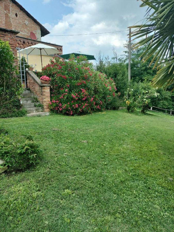 Casa Relax Immersa Nel Verde Della Natura Casalborgone Luaran gambar