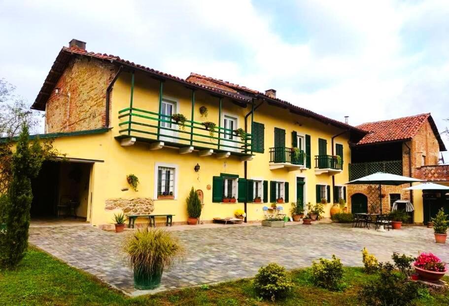 Casa Relax Immersa Nel Verde Della Natura Casalborgone Luaran gambar