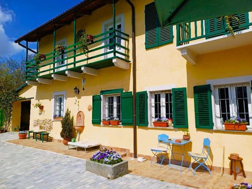 Casa Relax Immersa Nel Verde Della Natura Casalborgone Luaran gambar
